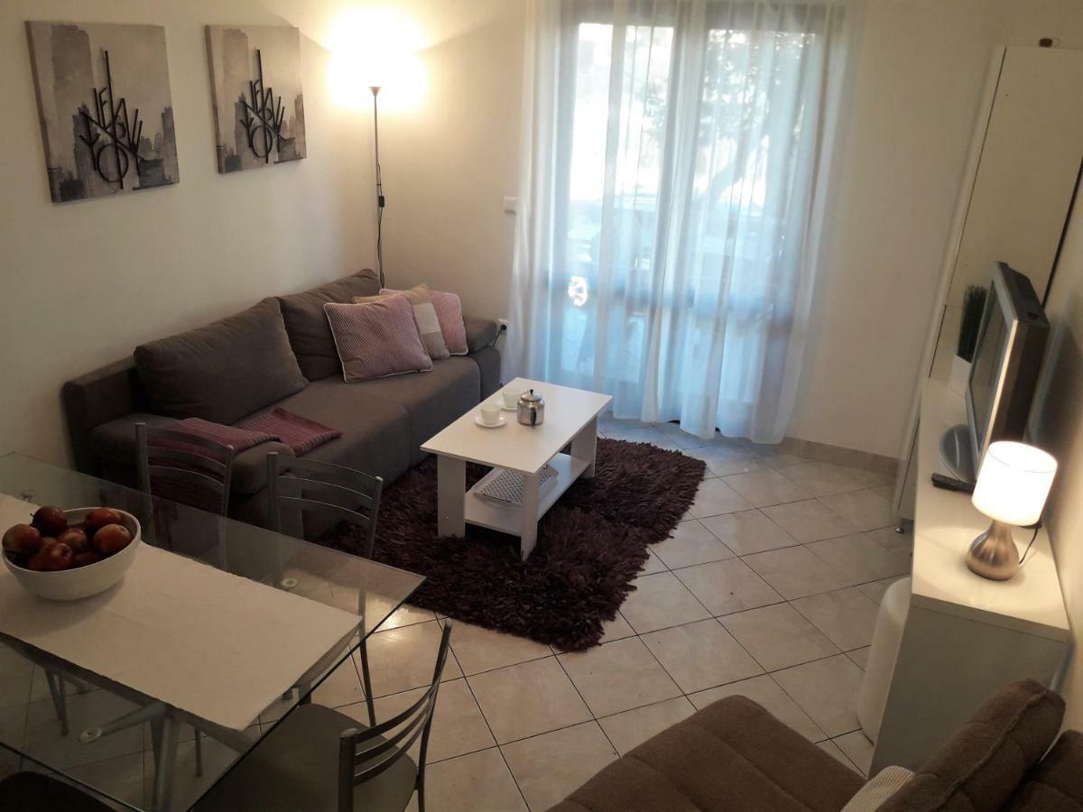 Apartments Ane Sukošan 외부 사진